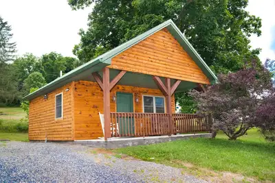 Image de Private cabin with two double beds (sleep 4)
