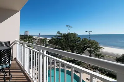 Image de Beachview Condo at Legacy Tower 2 -404 - fully furnished 2 bedroom 2 bathroom