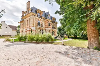 Image de Loue Chateau Ă 30 mn de Paris, Roissy et 15 mn du Stade de France