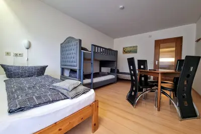 Image de Appartement-Salle de bain privée séparée-Balcon-Zimmer 15
