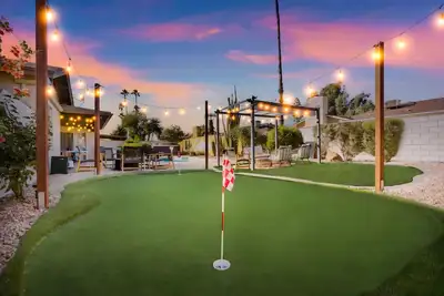 Image de Heated Pool, Golf, Hot Tub, Modern Scottsdale!