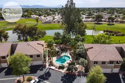 Image de (Rp) Summer Special - Beautiful Condo on Golf Course, Gated, Pool