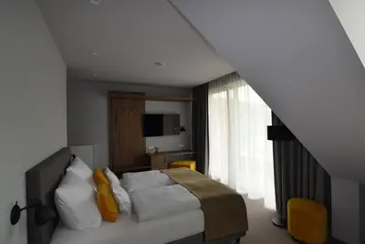 Image de Junior Suite with free-standing bathtub - Boutique Hotel Moselgarten