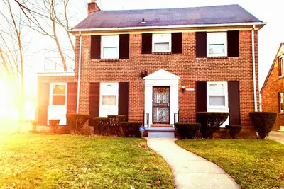 Image de Adorable 3 bedroom with large backyard great for family fun