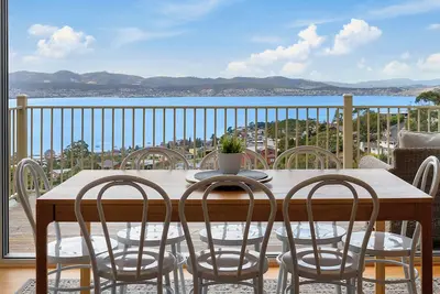 Image de Spectacular Views - 5 Bedroom - Free Parking - Mount Nelson