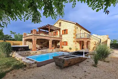 Image de Villa Gland - with pool, balcony and terrace - Villa Gland