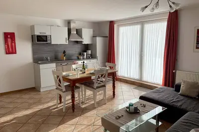 Image de D - Inviting upper floor apartment with sunny balcony - Haus Mühlenblick 9