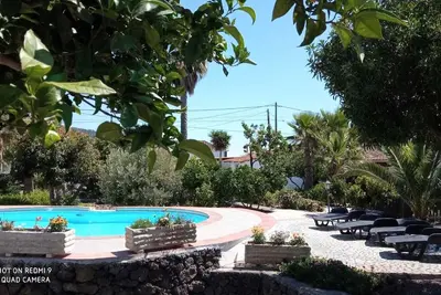 Image de Cozy apartment with patio in the subtropical garden with pool