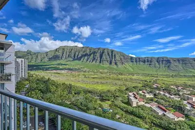 Image de Lush Condo w/ Community Pool, 1 Mi to Beach!