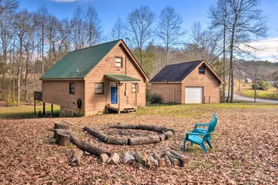 Image de Woodsy Blue Ridge Retreat, 3 Mi to Downtown!