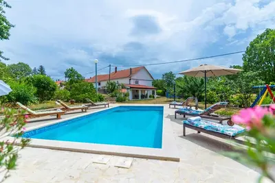 Image de Maison de vacances Gornji Vinjani pour 1 - 8 personnes avec 3 chambres Ă coucher - Maison de vacance