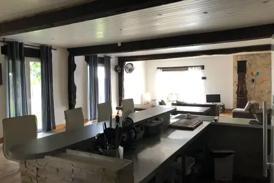Image de Lieu bucolique et champĂŞtre \"Le Domaine de Moleon\"