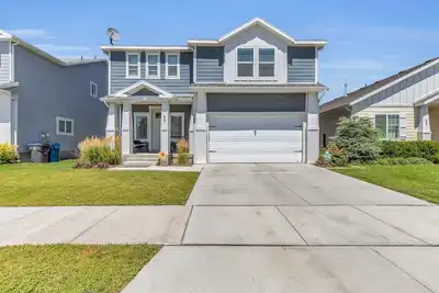 Image de Beautiful 4bed, 3 bath-Vineyard home by Uvu, Byu and Provo Canyon