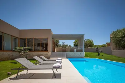 Luxury Villa Silence with Heated Pool