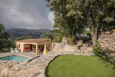 Image de Villa tout confort, spa, piscine chauffée, billard, sans vis à vis