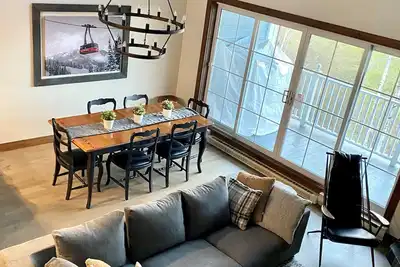 Image de Les Manoirs- Tremblant dos au Golf le Géant Nouveau sur le marché