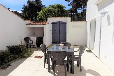 Image de La Palmyre - Tremieres - Villa Mitoyenne - Proximite Plage et Centre