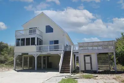 Image de Oceanside, Rec Room, Screened Porch, Kh44, Beach Landing