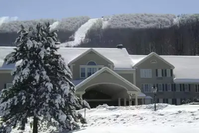 Image de Ski In & Ski Out - Deluxe 1 Bedroom Condo Sleeps 5