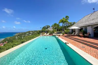 Image de Villa Chanticleer | Ocean View - Located in Magnificent Lorient Beach with Private Pool