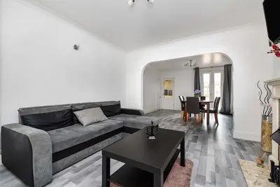 Image de 4br-10Guests-Parking-Garden