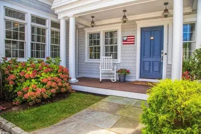 Image de Exquisite Bass River Property