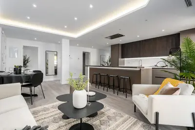 Image de Casa El Dorado - 3 bed in Nueva Andalucia