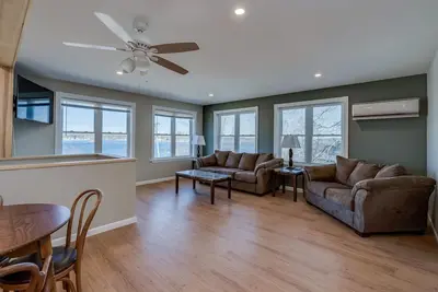 Image de Riverview Townhouse Iv in Downtown Alexandria Bay