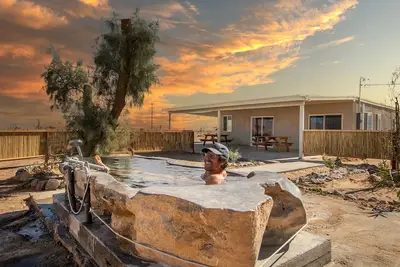 Image de Private Hot Springs - Desert Willow House