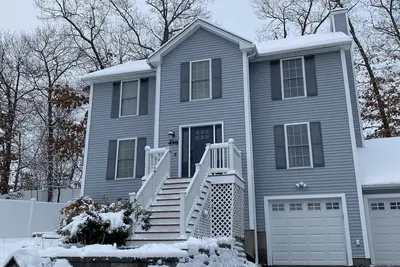 Image de Home away from home-7 mins from Downtown