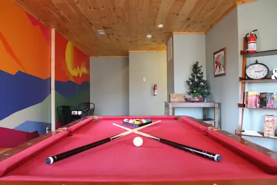 Image de Mountain Chalet! 2 Mins to Ober, Hot Tub & Game Room