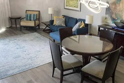 Image de \"Tylie's Retreat\"<br><br>Beautiful condo in the heart of Destin.
