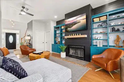 Image de Canyon Lake Home with Lake Views, Spa, Game Room & Covered Rv Parking