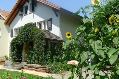 Image de Agréable appartement pour 8 personnes avec Wifi et Tv