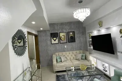Image de *New Amazing House* Wifi 🔥 Netflix 🍿 A/C 🥶 Parking