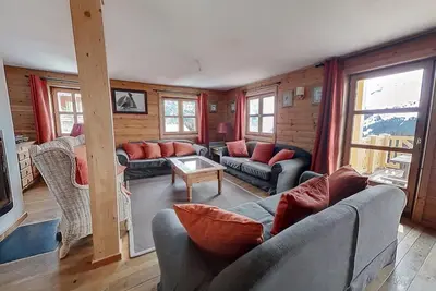 Image de Chalet, terrasse, cheminée ou poêle à bois, télévision, 200m², Flaine