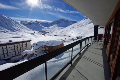 Image de À 10m des pistes de ski, 5ème étage, balcon, télévision, casier à ski, 110m², Tignes