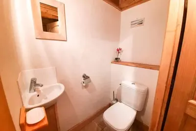 Image de 2ème étage, balcon, parking, télévision, casier à ski, 71m², Les Menuires