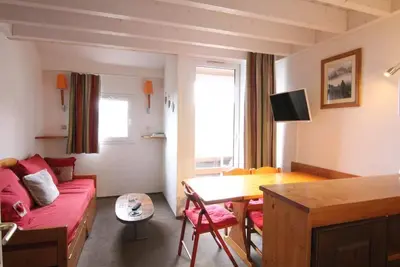 Image de 250m des commerces, 3ème étage, balcon, télévision, casier à ski, 43m², Alpe d'Huez