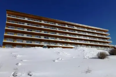 Image de 50m des commerces, 4ème étage, balcon, télévision, casier à ski, 32m², Alpe d'Huez