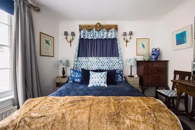 Image de Mayfair Centre 3-Bed 5-Guest w/Ac Flat in 1729 Historial Building