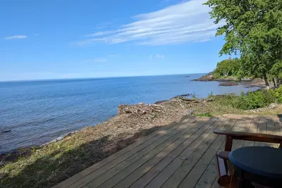 Image de Sunrise Cove Cottage-Spring Awaits at Sunrise Cove – Your Cottage Getaway on Lake Superior