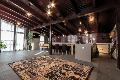 Image de Vila Deluxe Zinnober 5 camere cu 5 bai, living 120 mp
