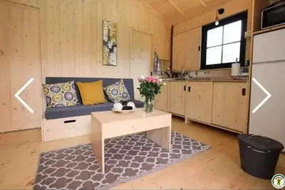 Chalet sur pilotis, 2 chambres, 27m² + 13m² 5 personnes