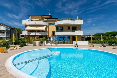 *Residence*swimming pool/150mt from the sea[Park]