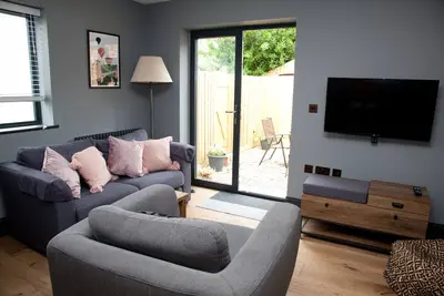 Image de Luxury home from home, free parking, walk into Bath