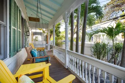 Image de Conch Casa @ The Colony ~ the perfect monthly escape
