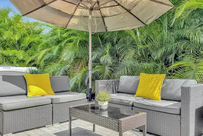 Image de 10 minutes to Miami International Airport