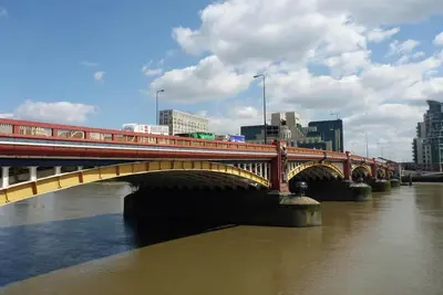 Image de Vauxhall Bridge 2 Bedroom With Aircon in London