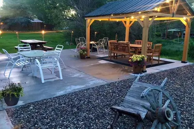 Image de ❤'Where The Fisherman Stay', A+ Comfort, Pools One Minute, Pets, Amenity-Rich